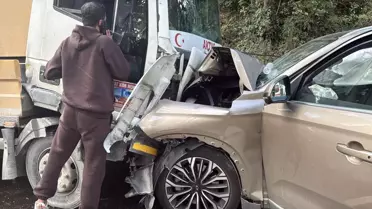 Sarıyer'de Kafa Kafaya Trafik Kazası