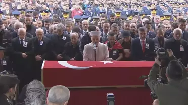 Türkiye şehitlerini uğurluyor! Devlet erkanı Ankara'daki törene katıldı