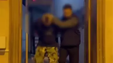 Bahadır Ünlü Hırsızlık İddiasıyla Çalışanını Darbetti