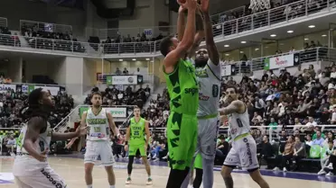 Merkezefendi, Tofaş'ı Yenerek 3. Galibiyetini Aldı