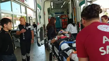 Kozan'da Otomobil-Motosiklet Kazası: 2 Yaralı