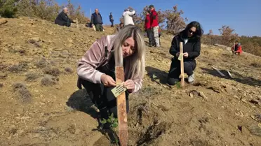 Amasya'da 20 Şehit Anısına Fidan Dikimi ve Yürüyüş Etkinliği Düzenlendi