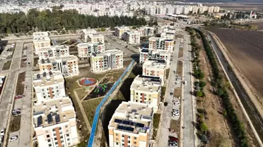 Deprem bölgesindeki inşa çalışmalarının yıl sonuna kadar tamamlanması hedefleniyor