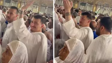 Mert Hakan Yandaş'ı umre ziyaretinde gören bir kişi yaptığıyla pes dedirtti