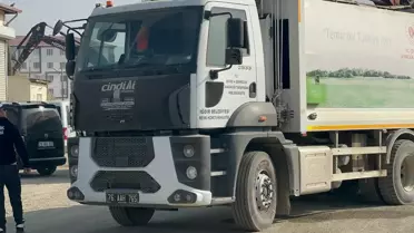 Iğdır'da Çöp Kamyonu 5 Çocuk Annelerini Hayatından Etti