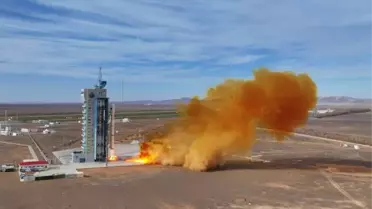 Çin 3 Yeni Uyduyu Uzaya Gönderdi