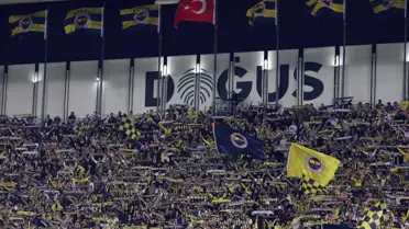 Fenerbahçe'ye takımdan kovar gibi gönderilen iki yıldızdan 15 milyon euro