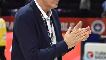 Karşıyaka'da Ayrılıklar Yaşandı