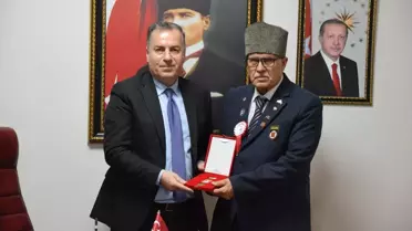 Manisalı Kıbrıs gazisi, 51 yıl sonra madalyasına kavuştu