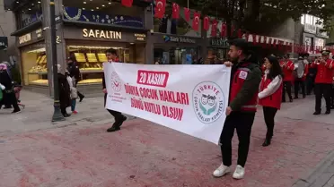 Karabük'te Çocuk Hakları Günü Yürüyüşü