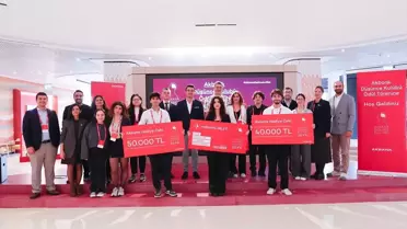 Akbank Düşünce Kulübü 16. Dönemini Tamamladı