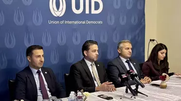 Gençler İçin Uluslararası Toplum Akademisi Tanıtıldı