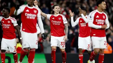 Arsenal derbide Tottenham'ı farklı geçti