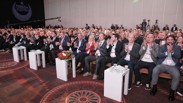 Firuz Bağlıkaya Yeniden TÜRSAB Başkanı