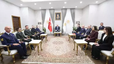 Bakan Güler, Öğretmenler Günü'nü Kutladı