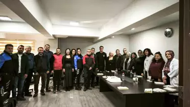 Polisten Öğretmenlere Sürpriz Ziyaret