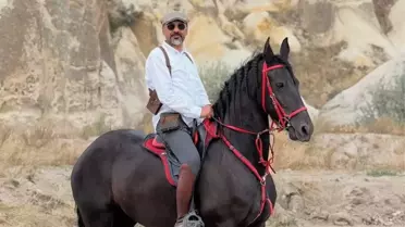 At üstündeyken elektrik direğine çarpan adam hayatını kaybetti