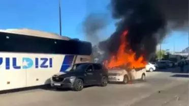 Hopa'da Minibüs Yangını: Vatandaşlar Cip'i Kurtardı