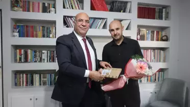 Van'da Saldırıya Uğrayan Öğretmene Ziyaret