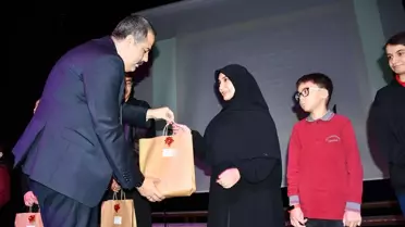 Vezirköprü'de Öğretmenler Günü Kutlandı