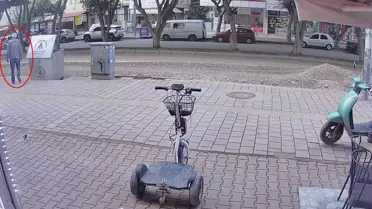 Ekmek almaya çıkan yaşlı adam kepçenin altında kalarak can verdi