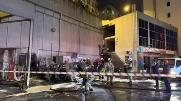 Esenyurt'ta şarjda olan elektrikli araç alev alarak patladı