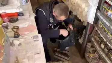 Iğdır'da Kaçak Sigara ve Uyuşturucu Yakalandı