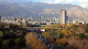 Tahran'da Hava Kirliliği Nedeniyle Eğitim Durdu