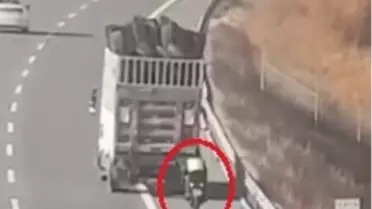 Motosiklet Kamyonete Bağlandı, 8 Bin TL Ceza