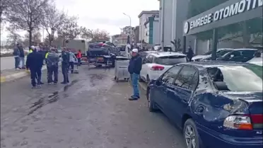 Ataşehir'de Takla Atan Araç Kazası