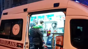 Trafik Kazasında Anne ve Bebeği Yaralandı