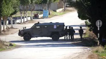 İsrail Ordusu Tubas'ta Baskın Düzenledi