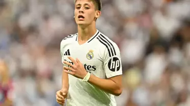 Arda Güler Fenerbahçe maçı biter bitmez telefona sarıldı