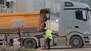 Polis Memurundan Örnek Davranış