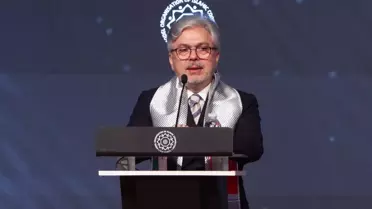 5'inci Uluslararası Model İslam İşbirliği Teşkilatı Liseler Zirvesi İstanbul'da başladı