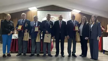 Alaşehir'de gaziler öğrencilerle buluştu