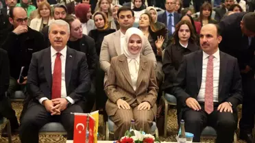 Bakan Göktaş: 'Günümüzde hanelerin yüzde 57'sinde 18 yaş altı çocuk yok'