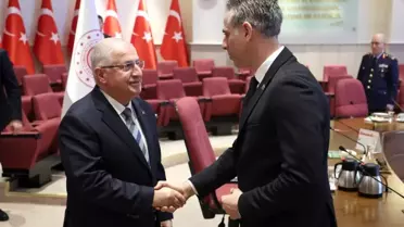Bakan Güler, Tekvando Takımı'nı Tebrik Etti