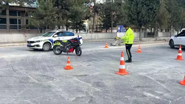 Tavşanlı'da Motosiklet Kazası: Sürücü Yaralandı