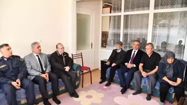 Tekirdağ Valisi Soytürk şehit ailesini ziyaret etti