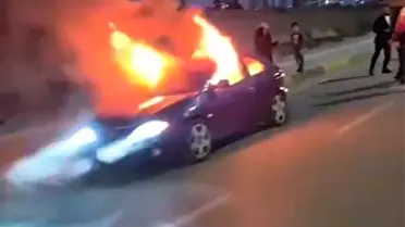 Adana'da Otomobil Yangını