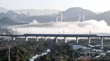 Çin'de Yeni Hızlı Tren Hattı Açıldı