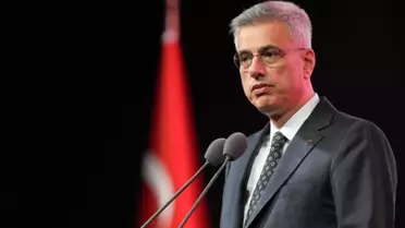 Bakan Memişoğlu'ndan canlı yayınla duygulandıran sözler! Doktorluk stajında yaşadığını anlattı