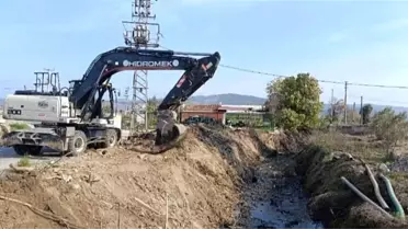 MASKİ, Taşkınları Önlemek İçin Dere Temizliğine Devam Ediyor