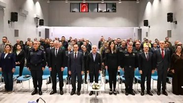 Muhtarlarla Toplantı: Huzur ve Güven İçin Çalışmalar Değerlendirildi