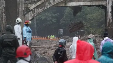 3 ülke felaketi yaşıyor! 900'den fazla ölü, yüzlerce kayıp var