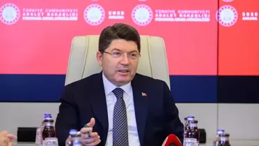 Hakim ve Savcı Adaylarına Cübbe Töreni