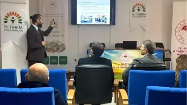 Söğüt'te Marul Üreticilerine Eğitim