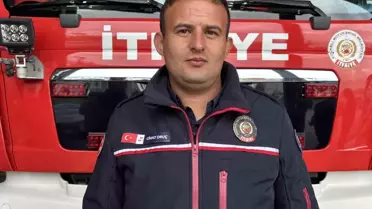 İtfaiye Eri, Mahsur Kalan Vatandaşı Kurtardı