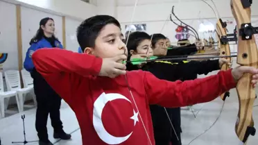 Okçuluk Kursunda Şampiyon Hayalleri